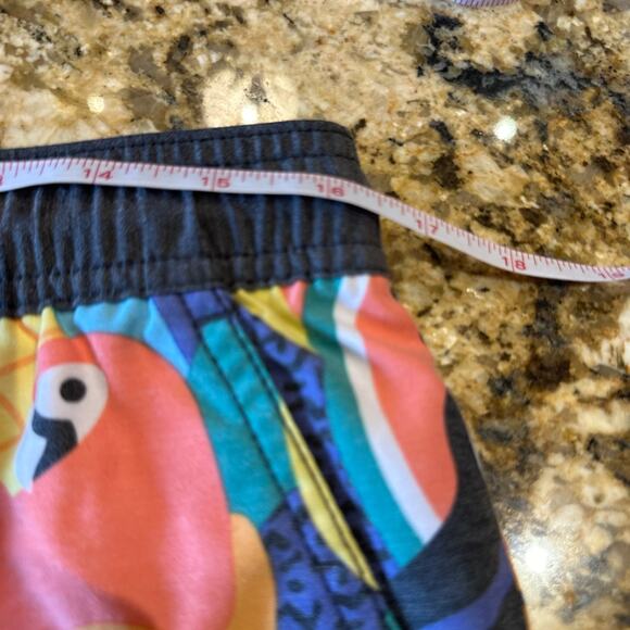 Neff Unlined Swim Trunks in a Mens Large Tropical Animal Print - Picture 7 of 7